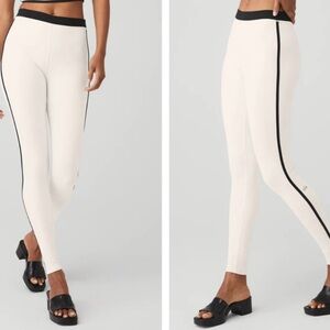 Alo Airbrush High-Waist Stream Lined Legging